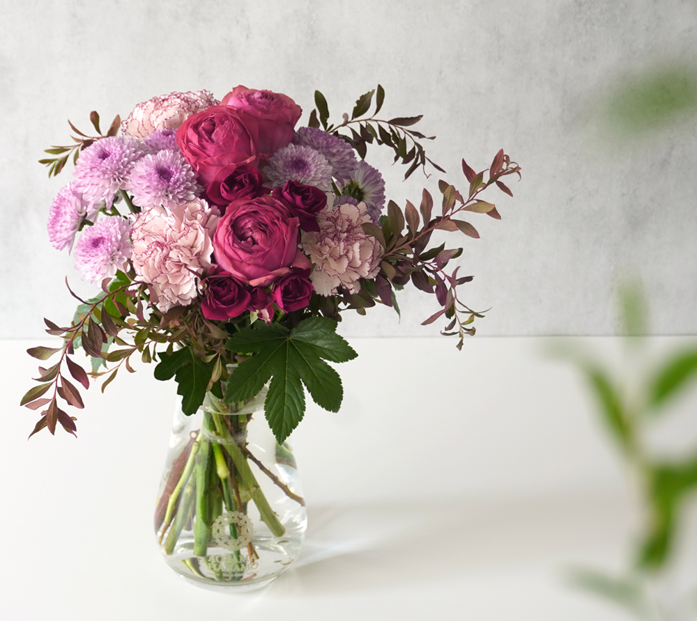 【敬老の日】バラやケイトウ、ハイドランジアの花束