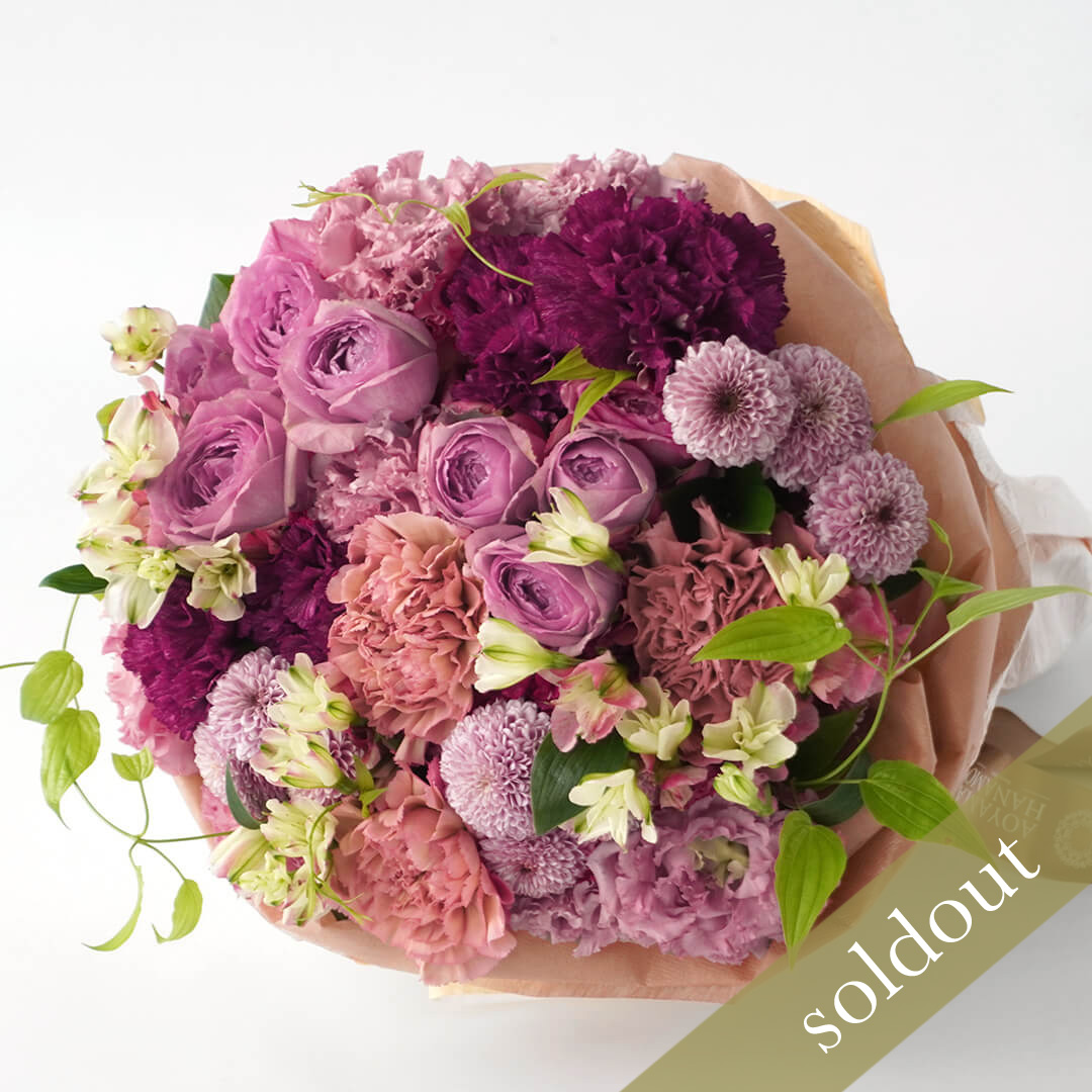 【母の日】濃淡ピンクのカーネーション、ピンクのスプレーバラなどの花束