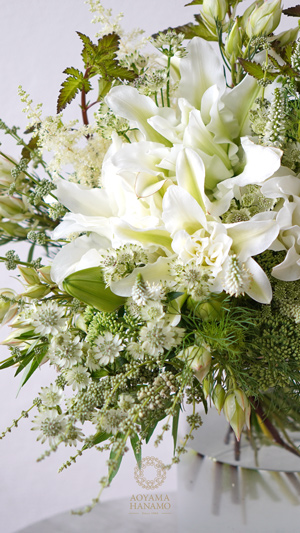 八重咲きユリのブーケ