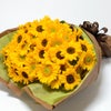 50本のヒマワリの花束
