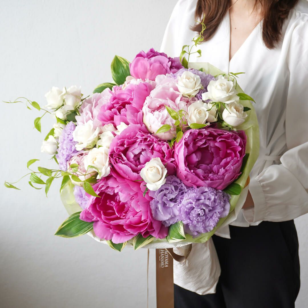 芍薬（ピオニー）の花束＜ビジュー＞ | 青山花茂本店