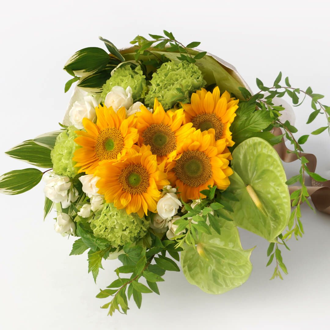 【父の日】黄色いヒマワリとグリーンのアンスリウムの花束