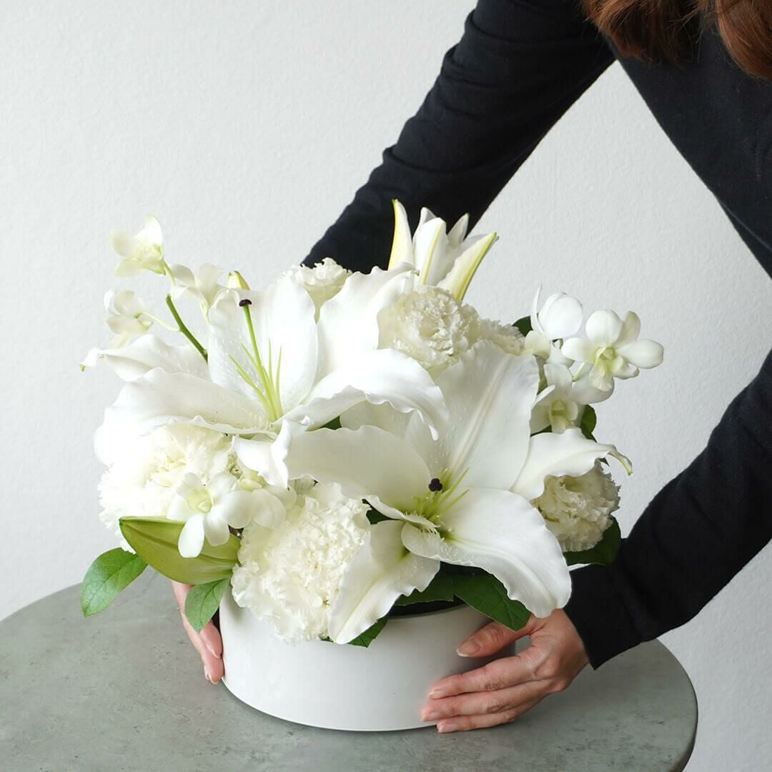 【お急ぎ・枕花】アレンジメントSサイズ（ご供花）