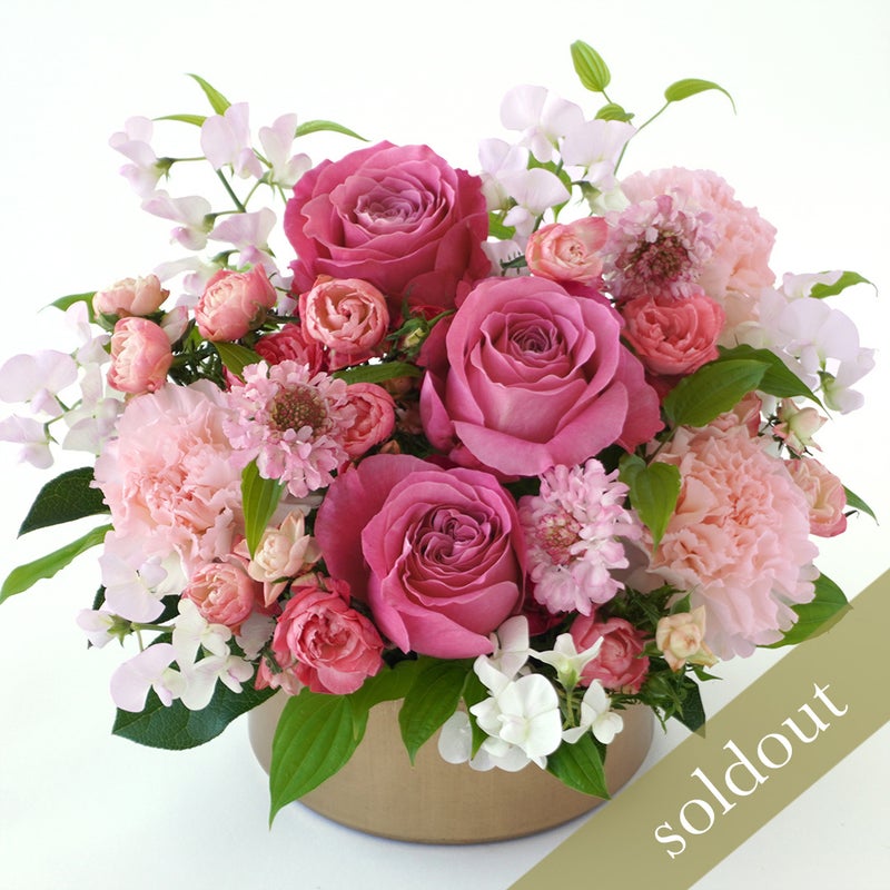 【母の日】ピンクの大輪バラとカーネーションのアレンジメント