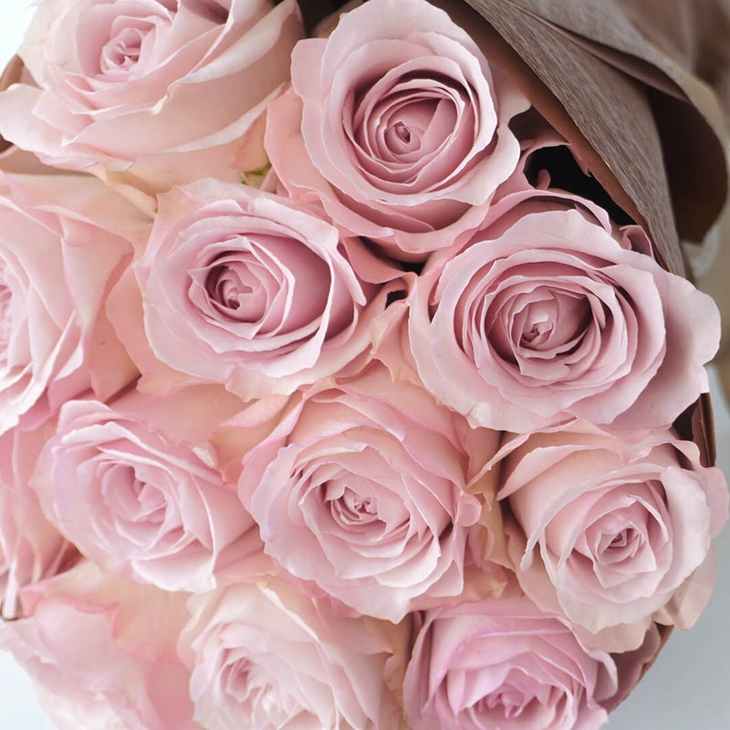 【母の日】淡いピンクのバラの花束